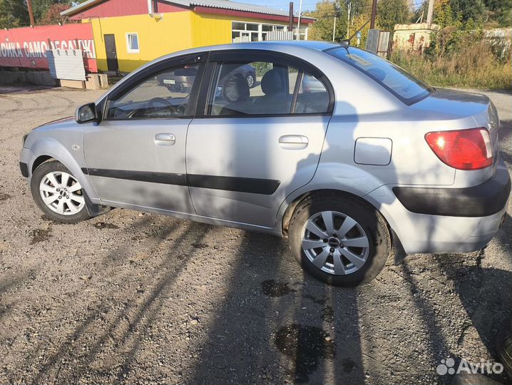 Kia Rio 1.4 МТ, 2009, 267 200 км