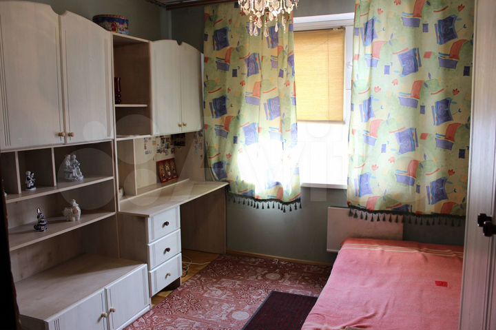 Комната 12 м² в 3-к., 5/10 эт.