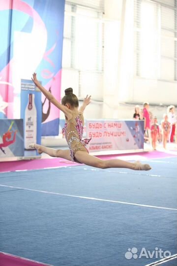 Купальник для художественной гимнастики