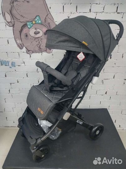 Коляска демисезонная прогулочная