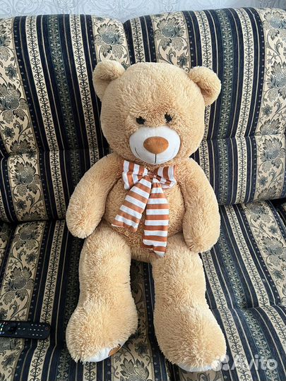 Большие плюшевые медведи