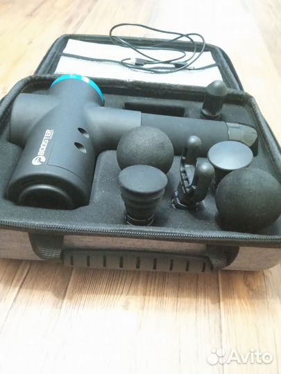 Бустер M2-12V Массажный пистолет