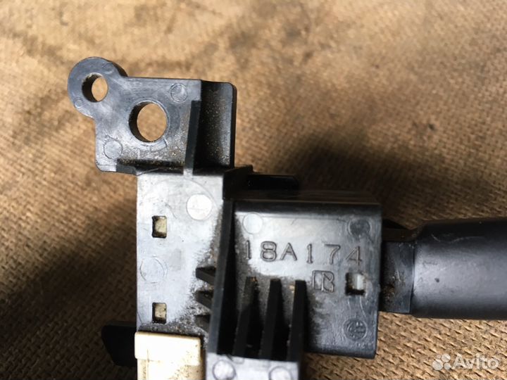 Переключатель круиз контроля Toyota RAV 4 XA30