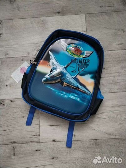 Рюкзак школьный