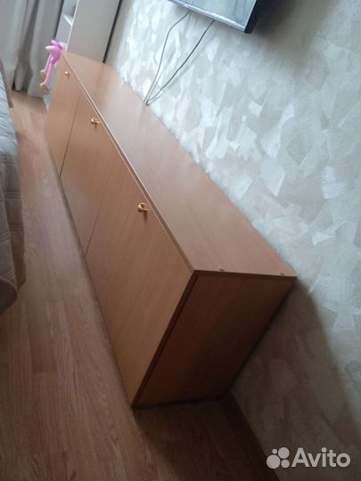 Тумба под тв(шкаф)