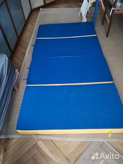 Мат спортивный