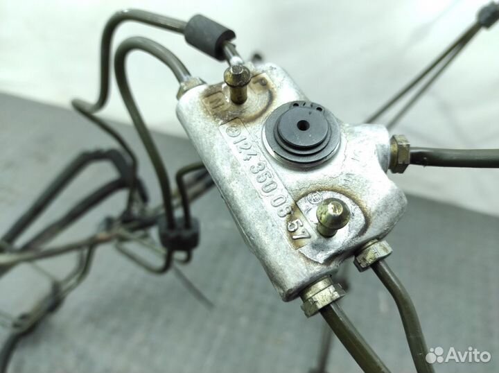 Трубки гидроподвески Mercedes-Benz W124 M103.985