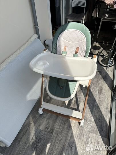 Стульчик для кормления happy baby berny v2