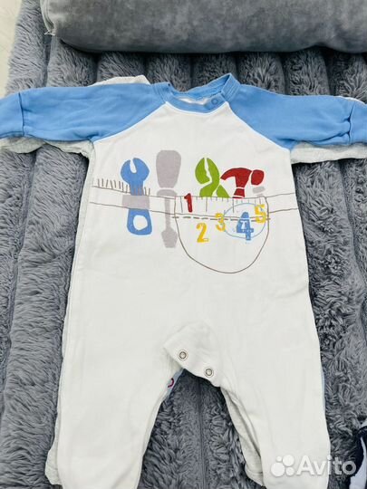 Детские вещи на грудничка