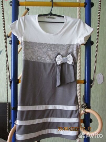 Платья женские 44р