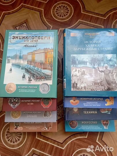 Книги разных жанров