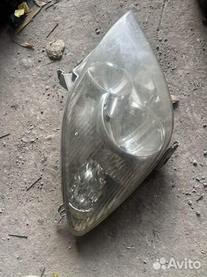 Фара toyota corolla spacio