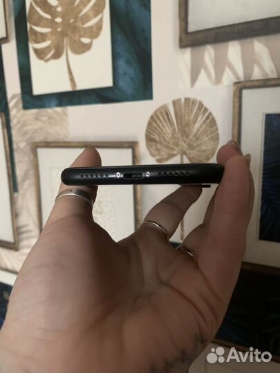 iPhone Xr, 128 ГБ