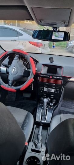 Opel Astra 1.8 AT, 2008, 205 000 км