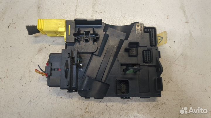 Блок управления подрулевыми переключателями Audi T