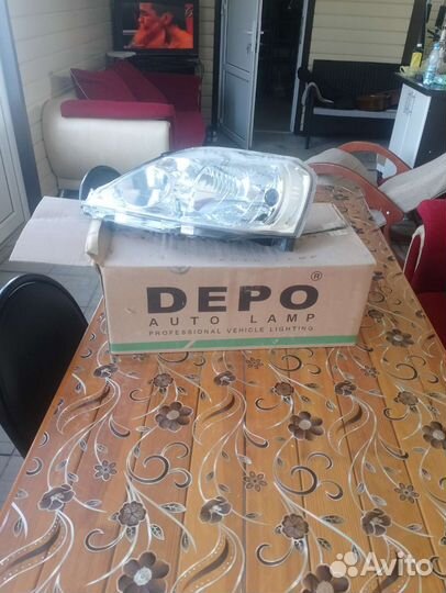 Передняя левая фара renault logan