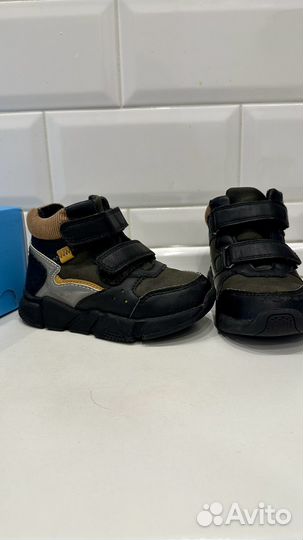 Ботинки демисезонные