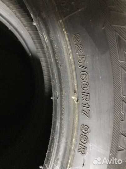 Bridgestone Blizzak Ice 225/65 R17 99
