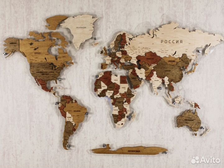 Деревянная карта мира на стену