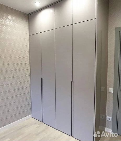 Стенка в гостиную