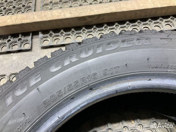 Firestone Ice Cruiser 7 205/55 R16