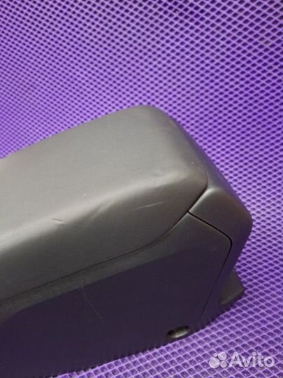 Бардачок между сиденьями Subaru Xv GT3 FB16 2019