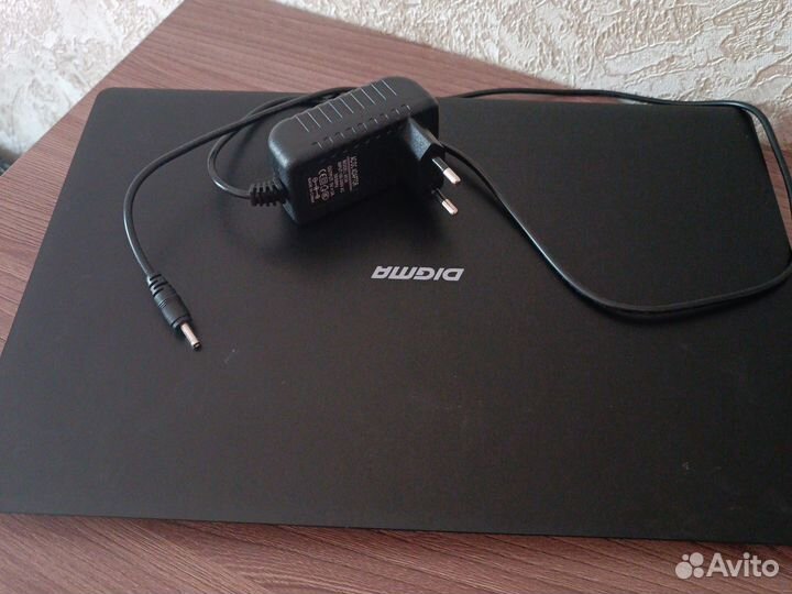 Ноутбук digma Citi e401