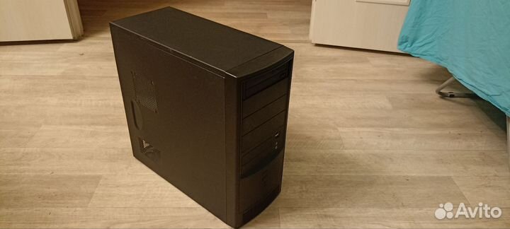 Черный корпус atx