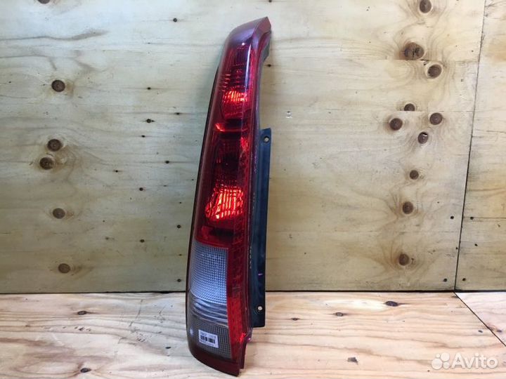 Фонарь лев. зад. nissan X-trail