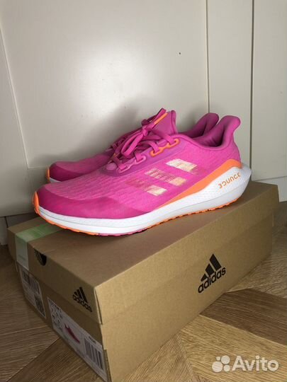 Кроссовки женские adidas (оригинал) 40 размер