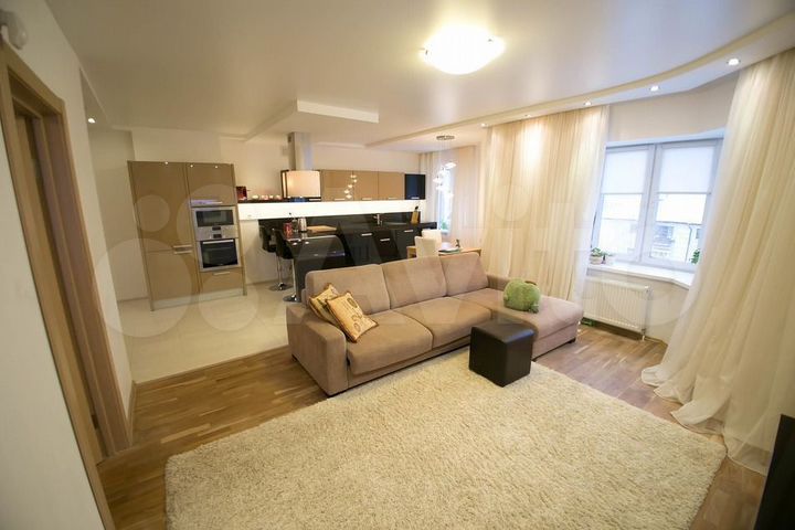 3-к. квартира, 100 м², 5/10 эт.