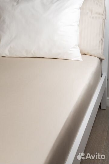 Простыня натяжная на резинке сатин