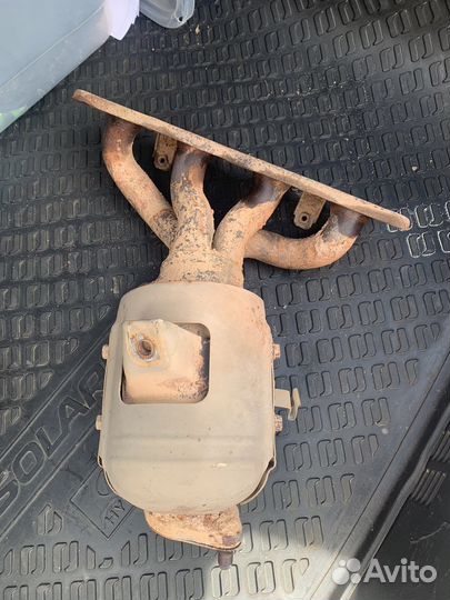 Выпускной коллектор с катализатором