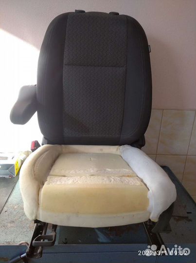 Переднее водительское сиденье Опель мокка