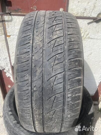 Delinte Desert Storm SUV D8 255/40 R19 100Y