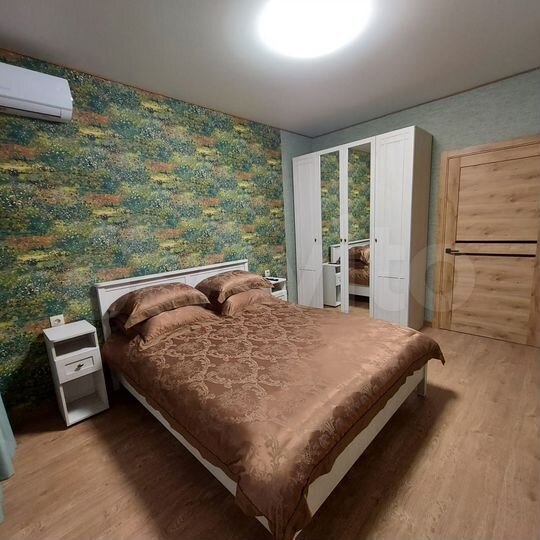 1-к. квартира, 42 м², 1/5 эт.