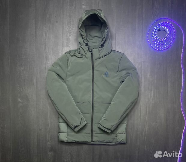 Спортивная куртка Adidas