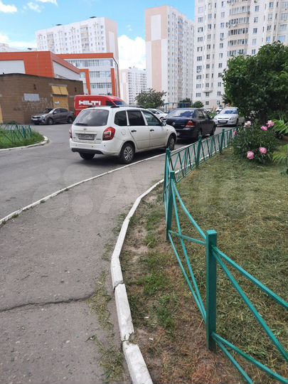 2-к. квартира, 65 м², 8/10 эт.