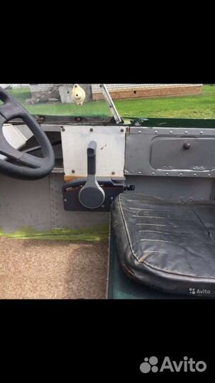 Моторная лодка 'Прогресс-2М