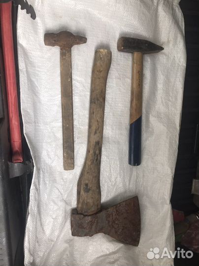 Молотки, топор