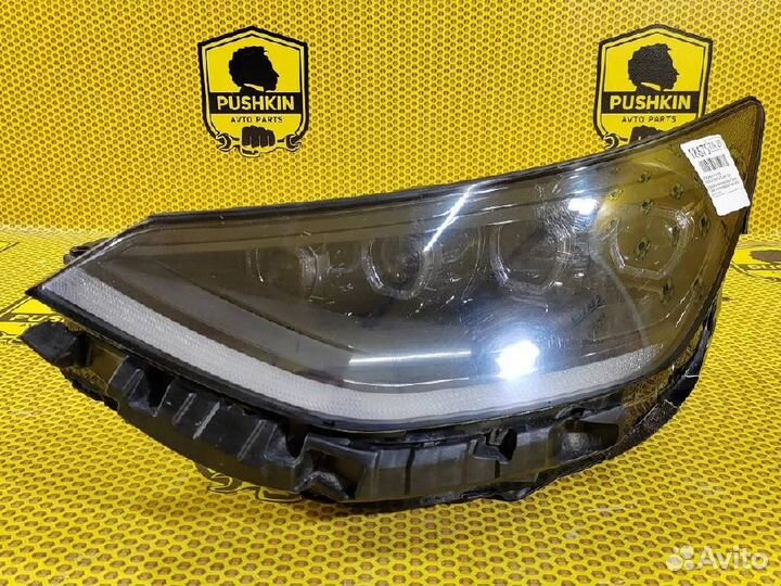 Фара левая Hyundai Sonata