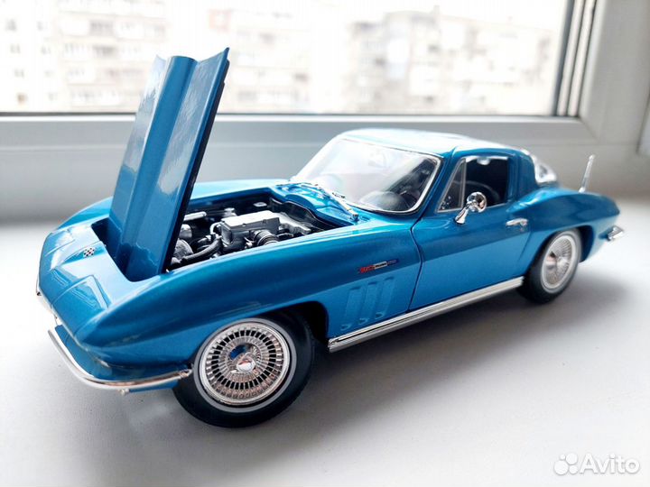 Chevrolet corvette 1965 maisto 1/18