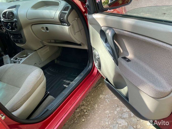 LADA Kalina 1.6 МТ, 2011, 95 000 км