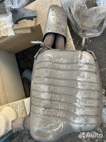 Задняя банка глушителя mercedes w204