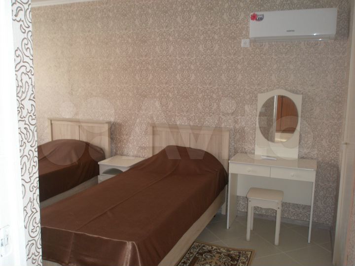 Комната 12 м², 2/2 эт.