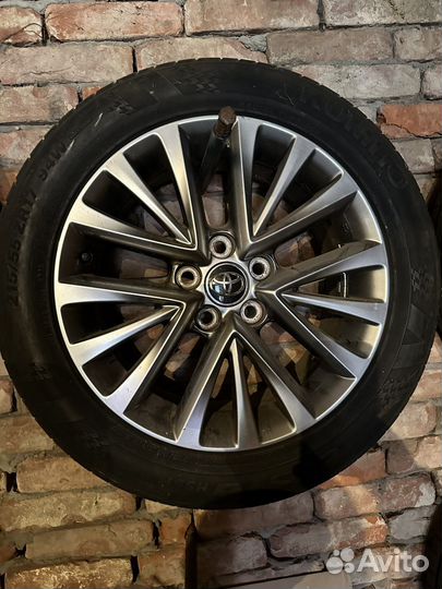 Kumho Solus HS51 215/55 R17