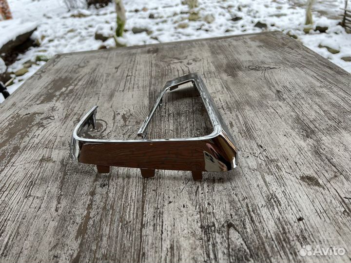 Молдинг противотуманной фары правой Chery Tiggo 4 Pro