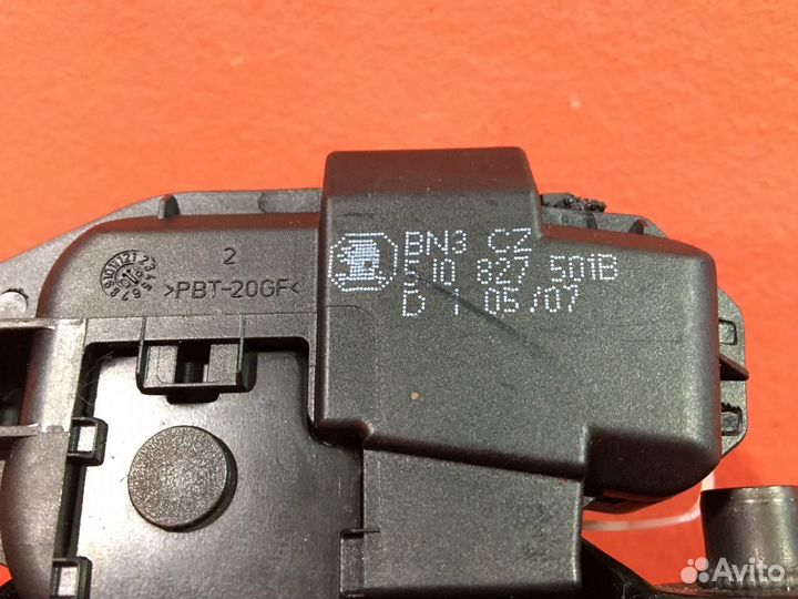 Замок двери багажника Skoda Roomster универсал BNM