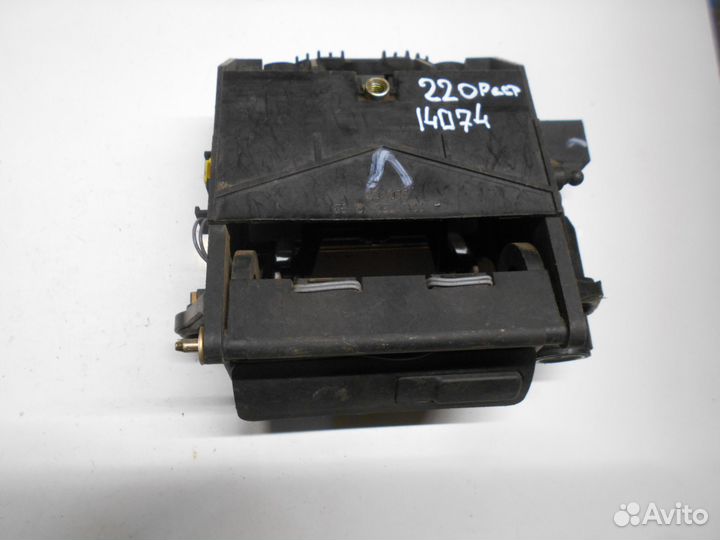 Кнопка открытия багажника W220 A2207501293