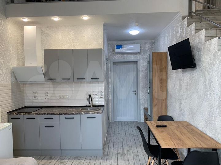 Дом 350 м² на участке 5 сот.